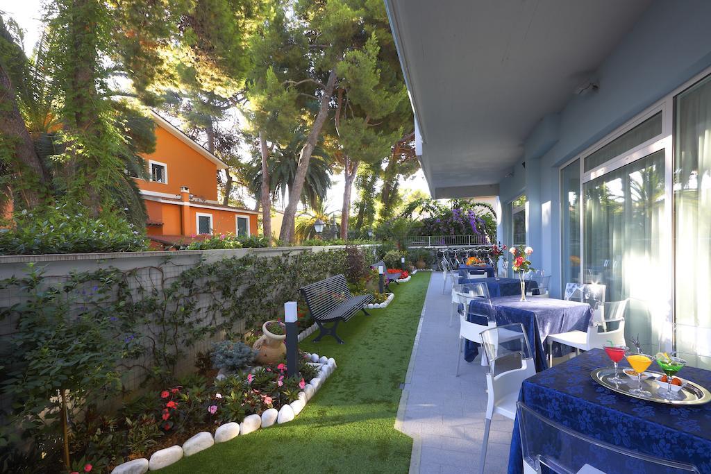 Aurea Hotel Tortoreto المظهر الخارجي الصورة