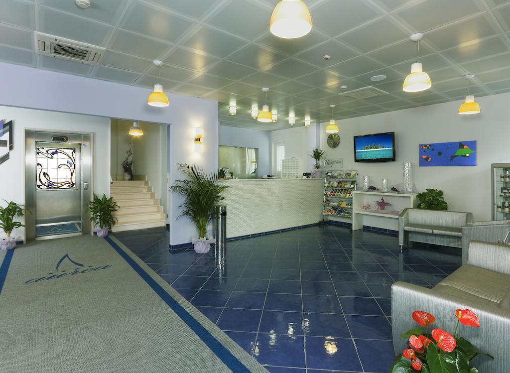 Aurea Hotel Tortoreto المظهر الخارجي الصورة